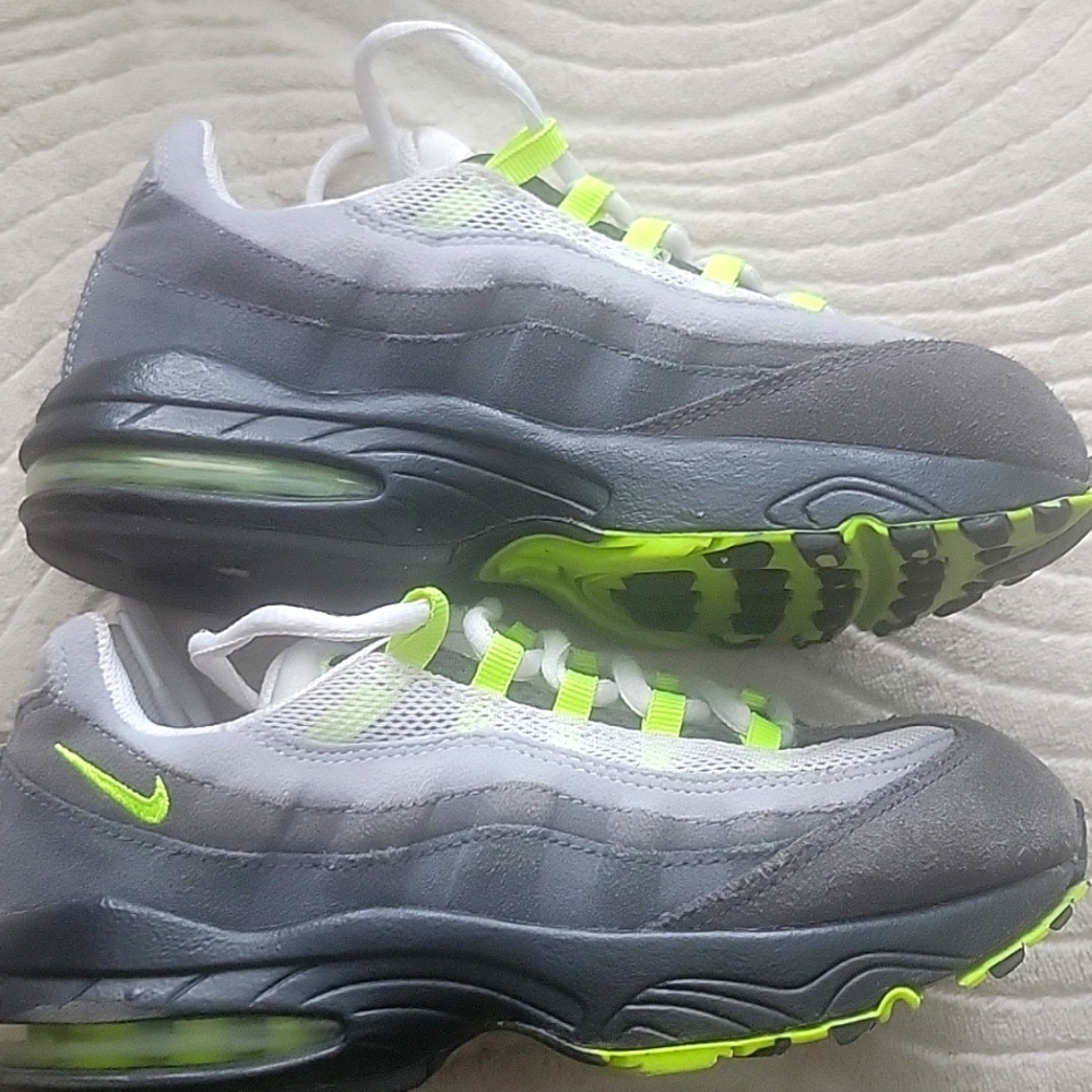 Air max 95 neon no box